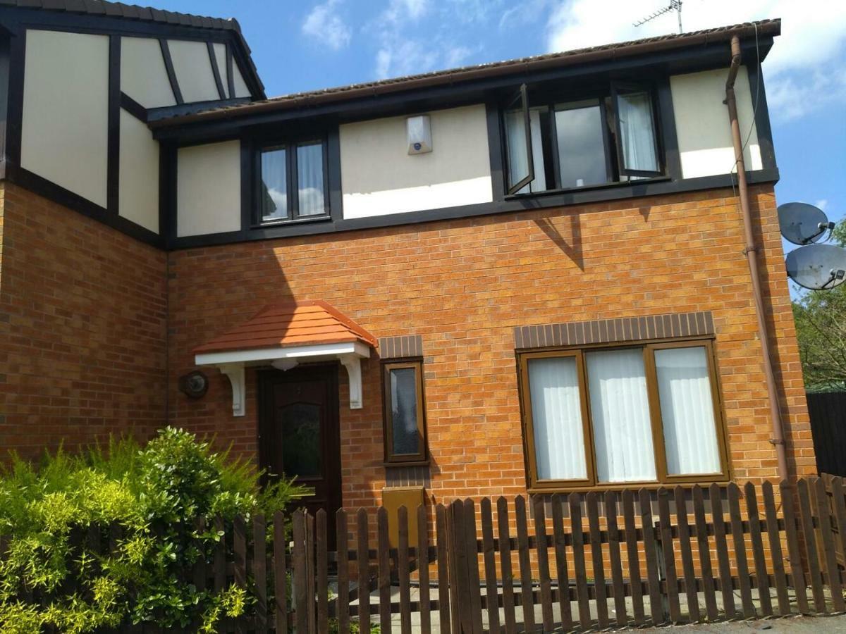 Richflo Holiday Rentals Manchester Exterior photo