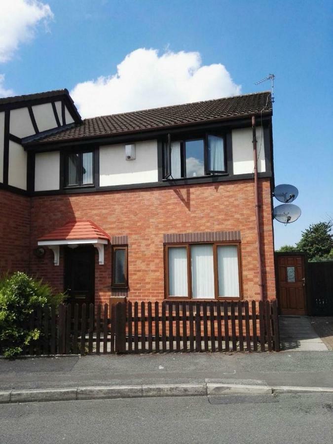 Richflo Holiday Rentals Manchester Exterior photo